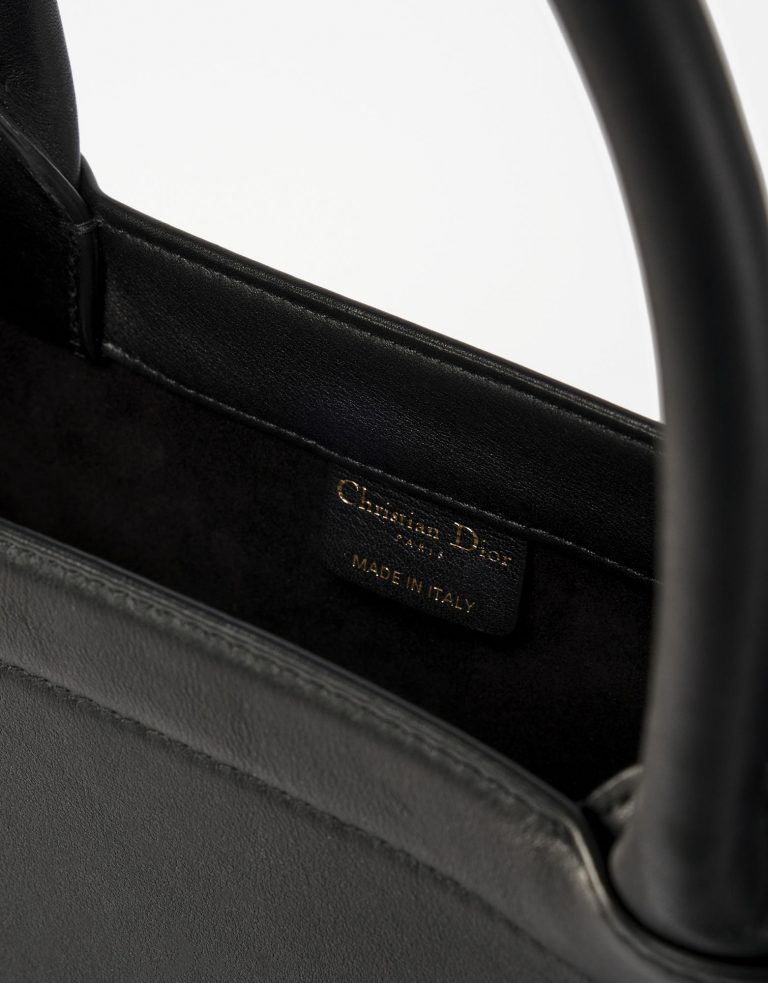 Dior_Book_Tote_Calf_Black