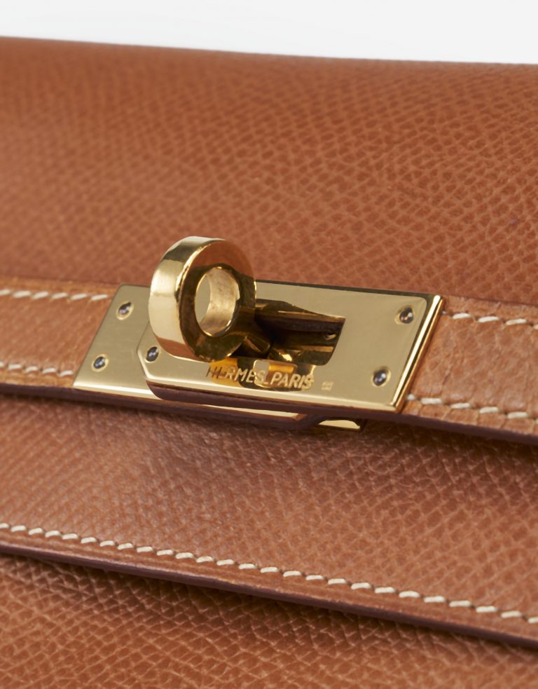 Hermes_Kelly_Belt_bag_Courchevel_Gold