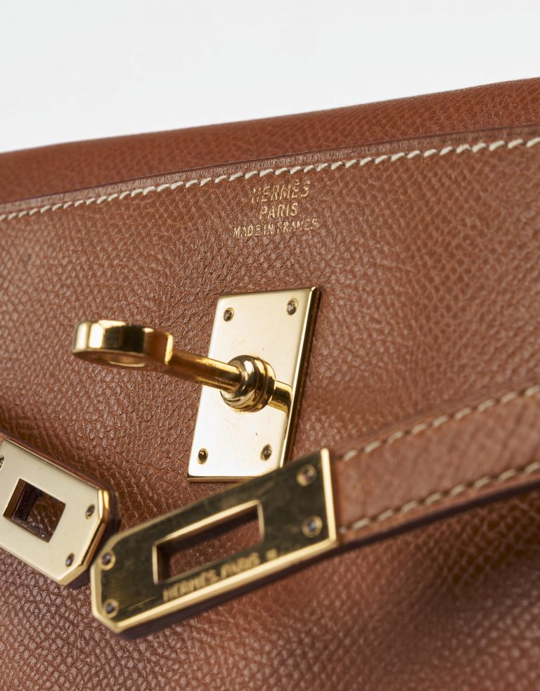 Hermes_Kelly_Belt_bag_Courchevel_Gold