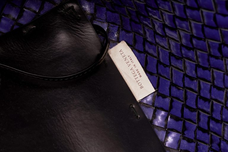 36 Bottega Veneta Cabat Cabat Large Purple Black Saclab