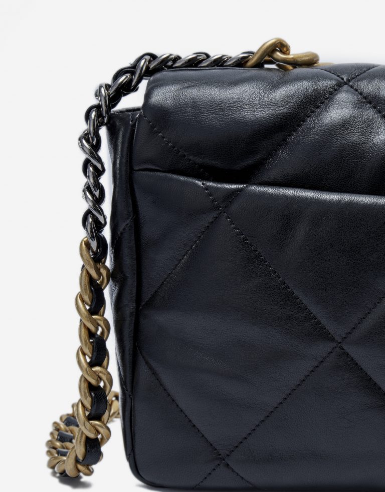 Pre-owned Chanel bag 19 Large Chevre Black Black | Sell your designer bag on Saclab.com