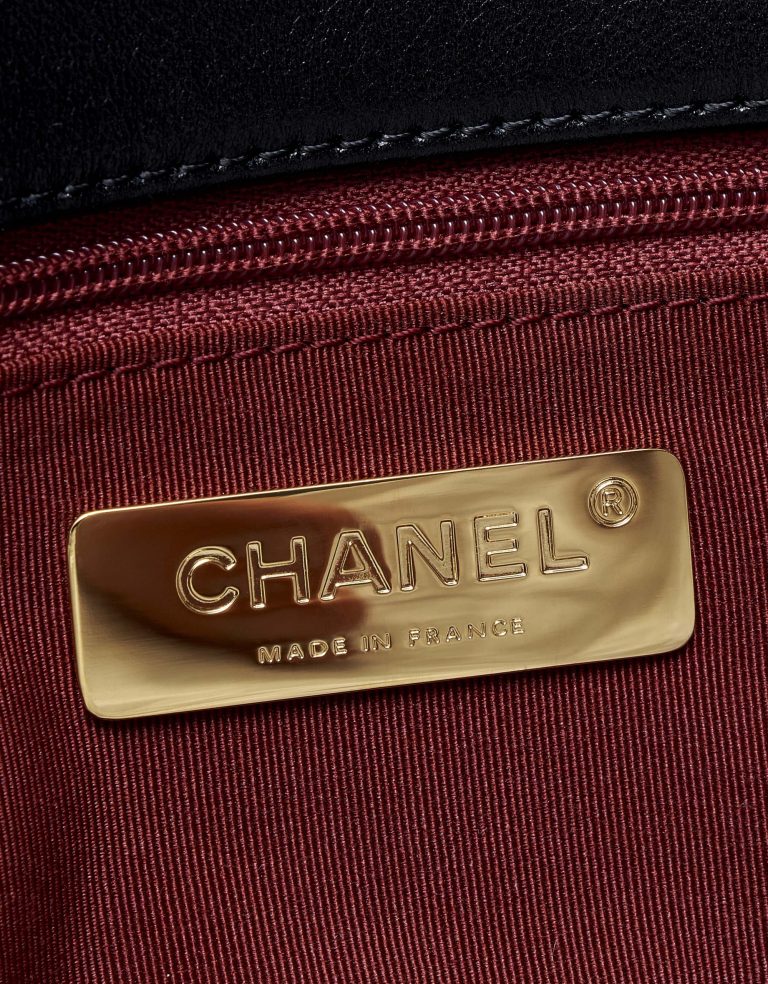 Pre-owned Chanel bag 19 Large Chevre Black Black | Sell your designer bag on Saclab.com