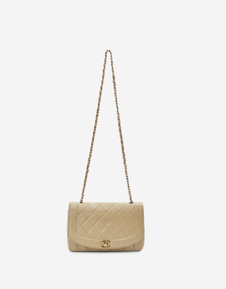 Chanel Diana mittelgroße Tasche Lammleder Beige 