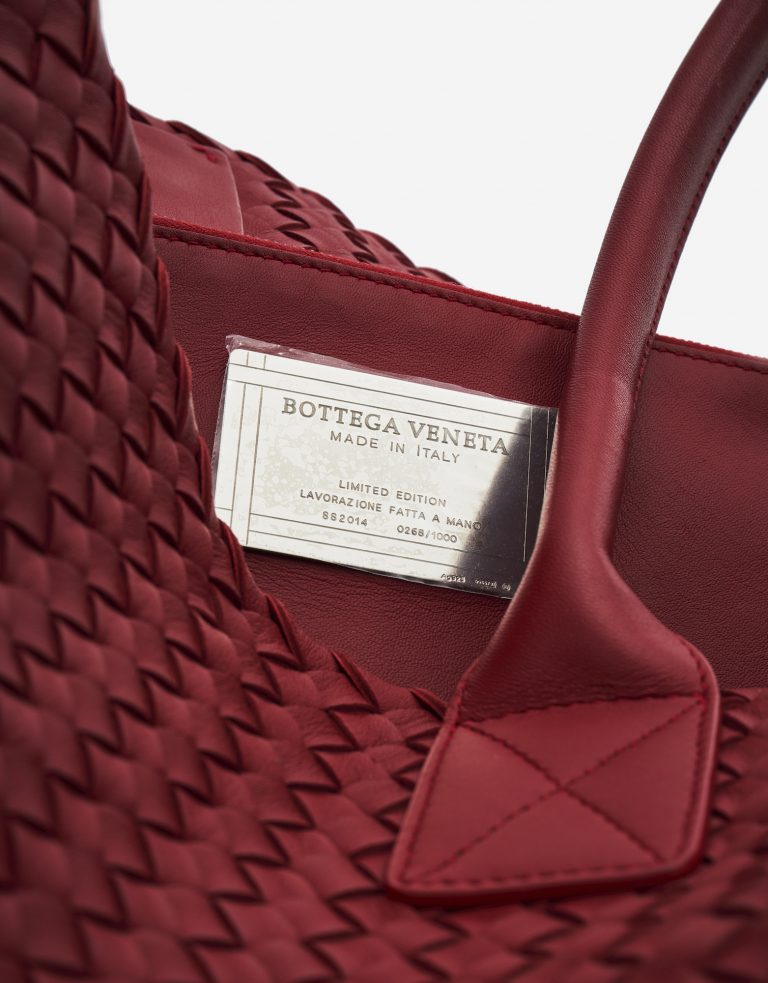 Bottega Veneta Cabat Moyen Intrecciato Rouge