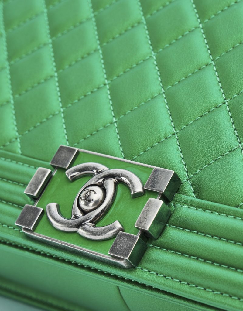 Chanel Boy Medium Metallic Lamb Green SACLÀB