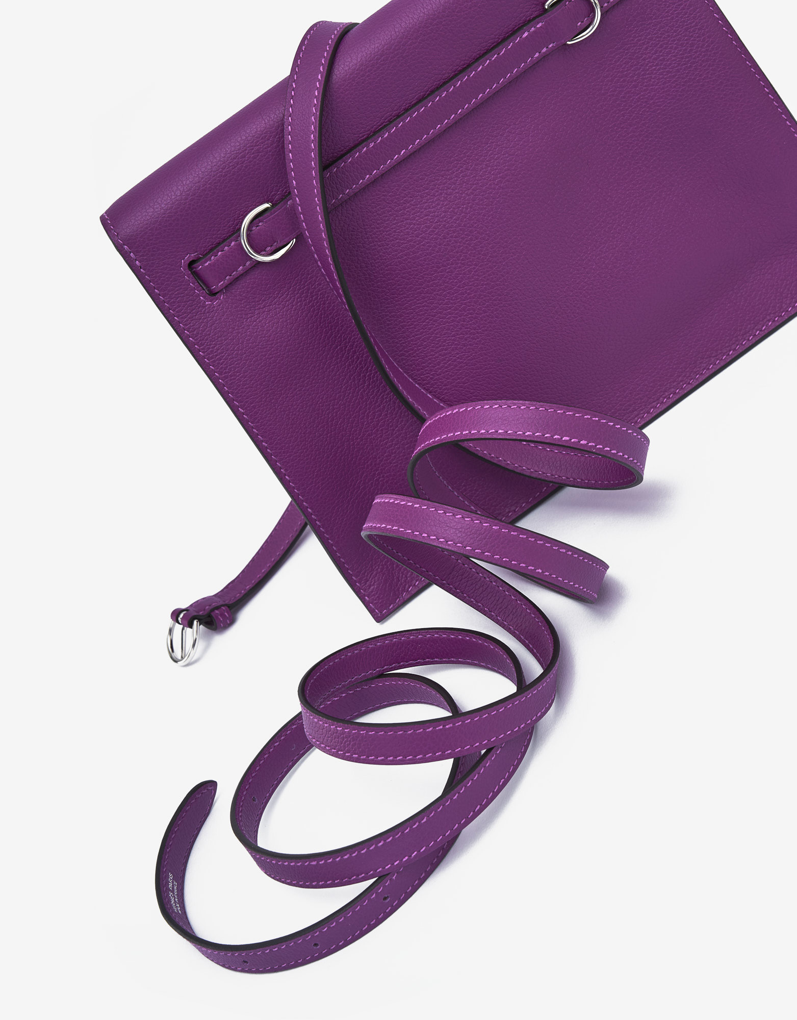 Gebrauchte Hermès Tasche Kelly Danse Evercolor Anemone Violet | Verkaufen Sie Ihre Designer-Tasche auf Saclab.com