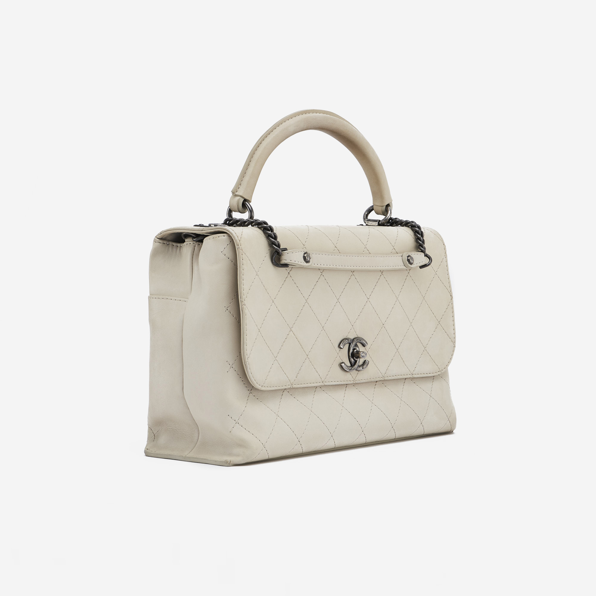 Chanel Beige Clair Grained Leather Large Business Affinity