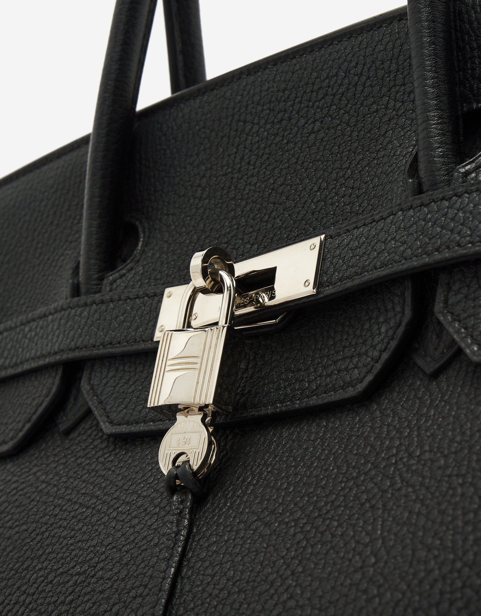 Un Birkin 40 Hermès d'occasion en cuir noir Clémence sur SACLÀB