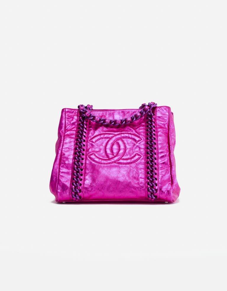 A pre-loved Chanel Shopper Metallic Pink on SACLÀB