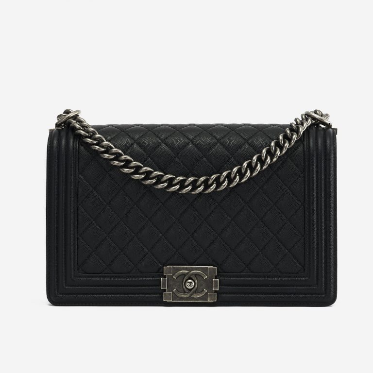 A pre-loved Chanel Boy Medium Caviar Black on SACLÀB