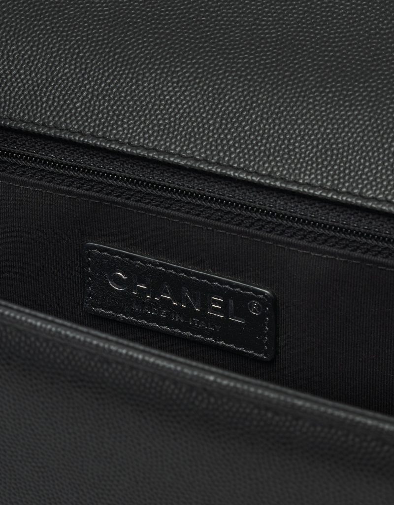 Chanel Boy Medium Caviar Black SACL B   385 Chanel Boy Medium Caviar Black 9 D2 800x1024 