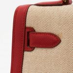 Pre-owned Hermès bag Kelly 32 Courchevel / Toile Rouge Vif / Toile Beige, Red | Sell your designer bag on Saclab.com