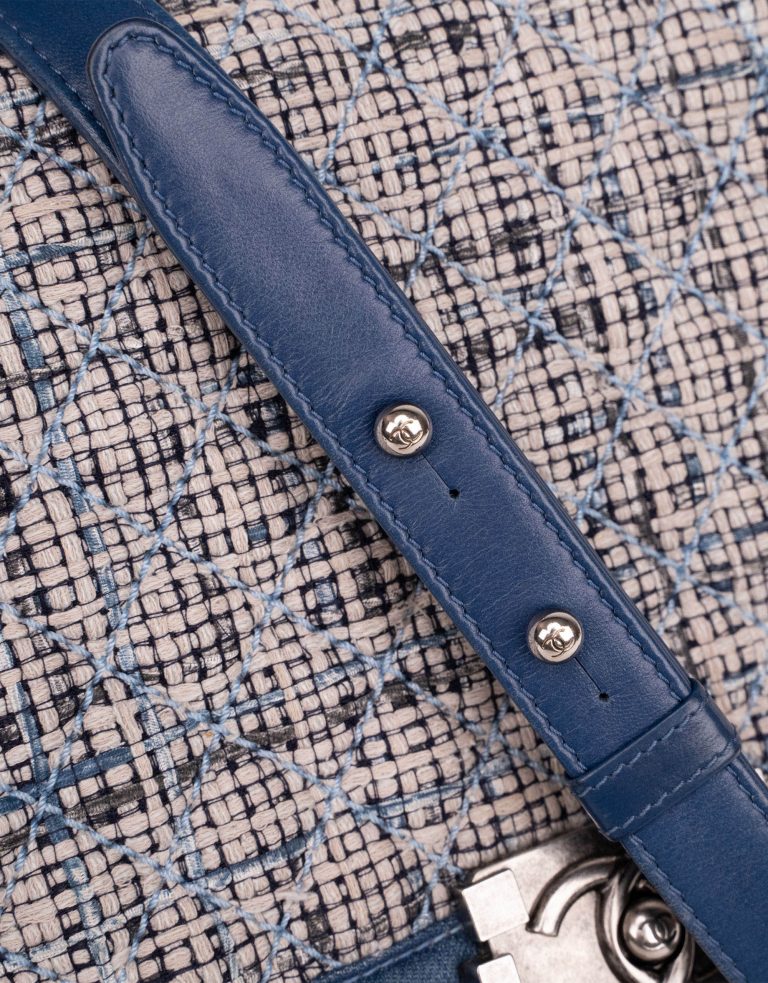 Chanel Boy Medium Tweed / Denim Blue