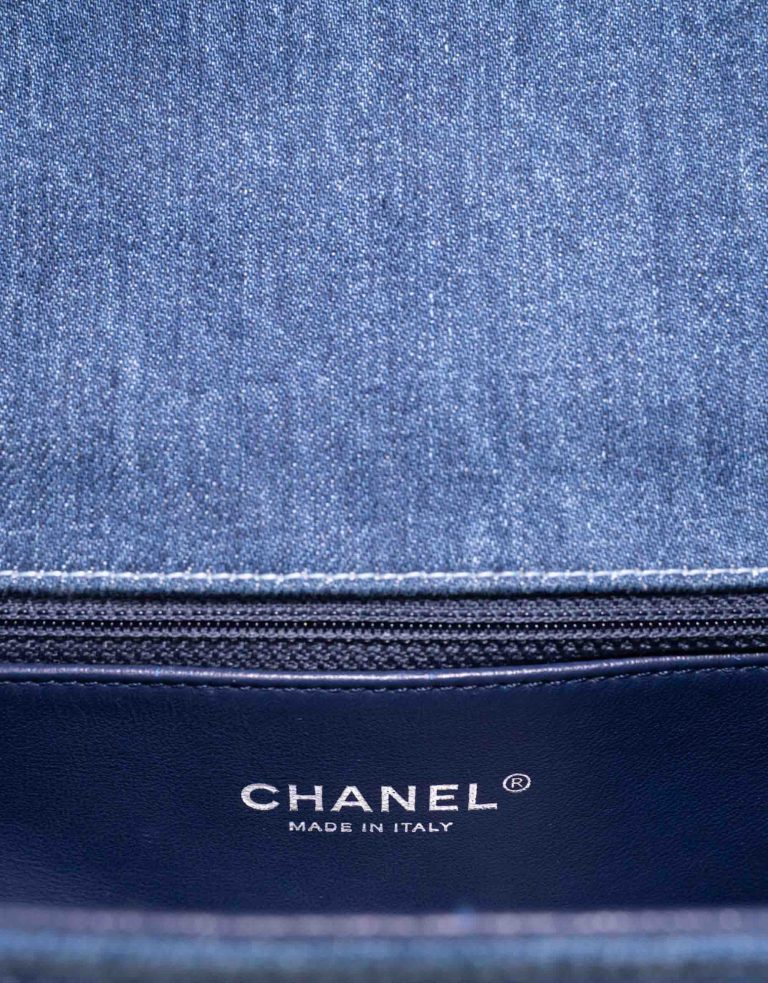 Chanel Boy Medium Tweed / Denim Blue