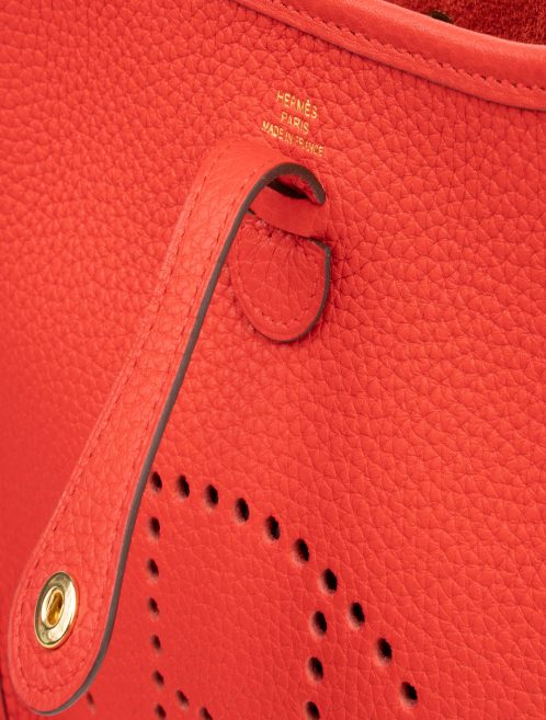 Gebrauchte Hermès Tasche Evelyne 16 Taurillon Clemence Rouge De Coeur Rot | Verkaufen Sie Ihre Designer-Tasche auf Saclab.com