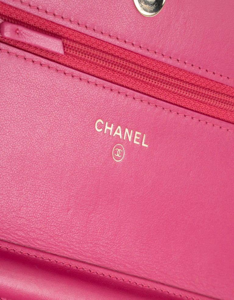 Pre-owned Chanel bag Timeless WOC Tweed Pink Multicolour, Pink | Sell your designer bag on Saclab.com