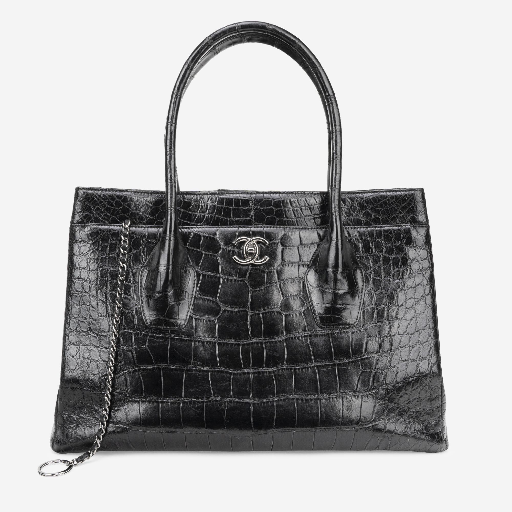 Chanel Black Crocodile Mini Flap Bag With Chain sold at auction on 13th  December  Bidsquare