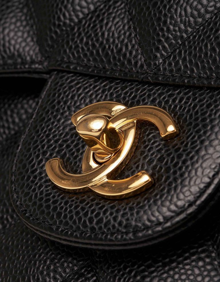 Pre-owned Chanel bag Timeless Jumbo Caviar Black Black | Sell your designer bag on Saclab.com