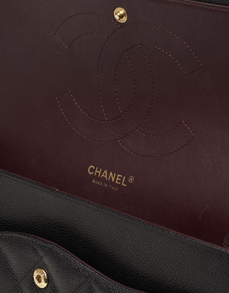 Pre-owned Chanel bag Timeless Jumbo Caviar Black Black | Sell your designer bag on Saclab.com