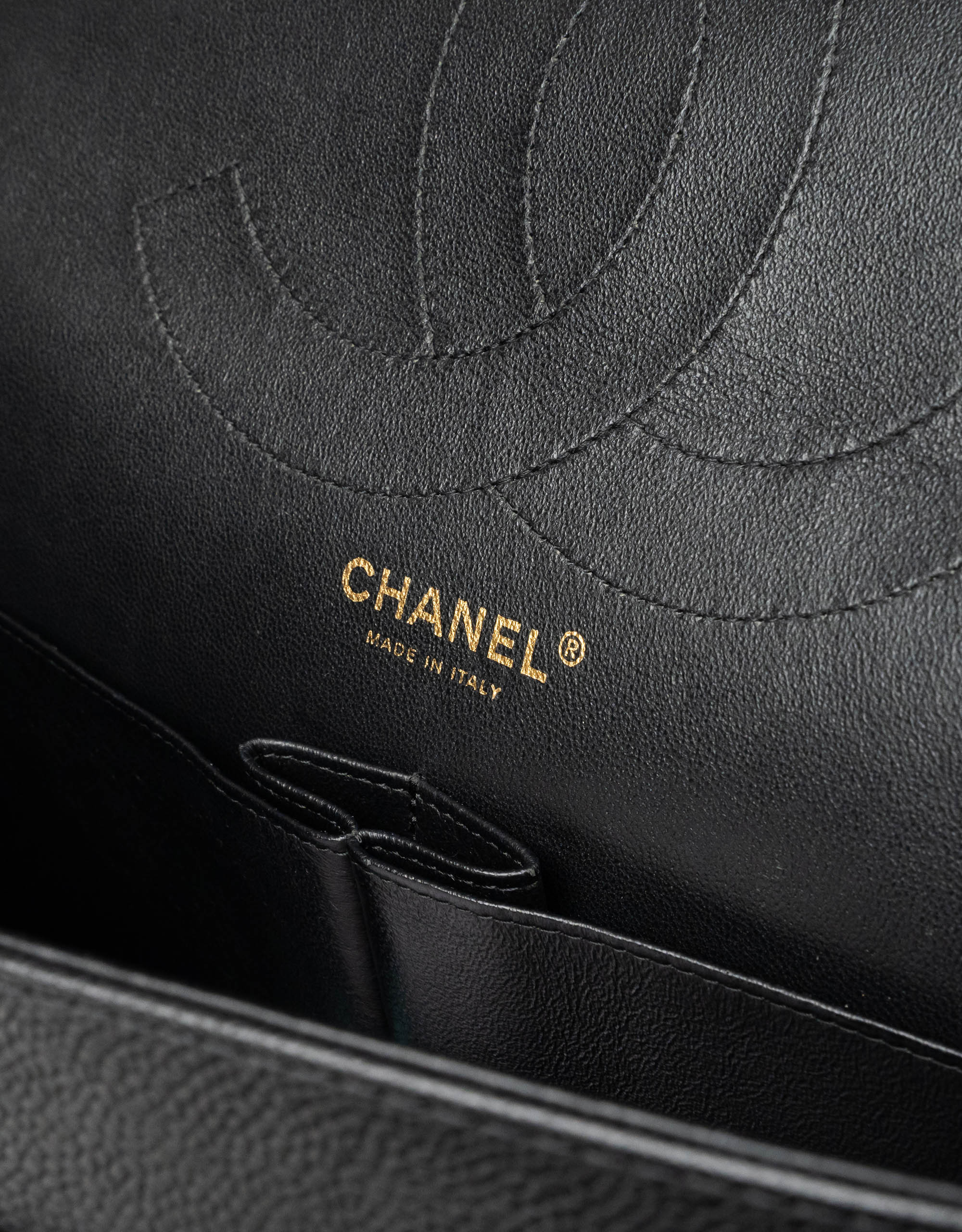 chanel 2.55 caviar