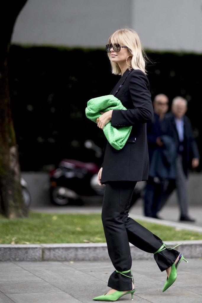 bottega veneta pouch street style