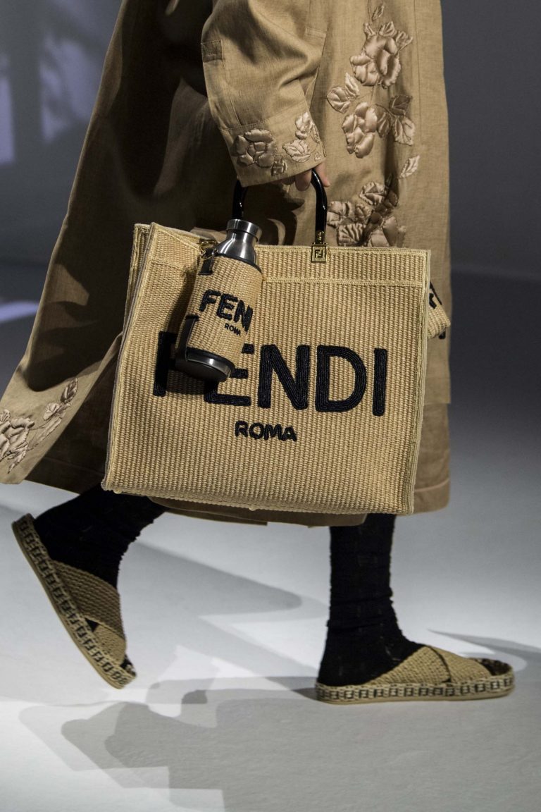 Fendi Spring Summer 2021 tote bag with bottle holder