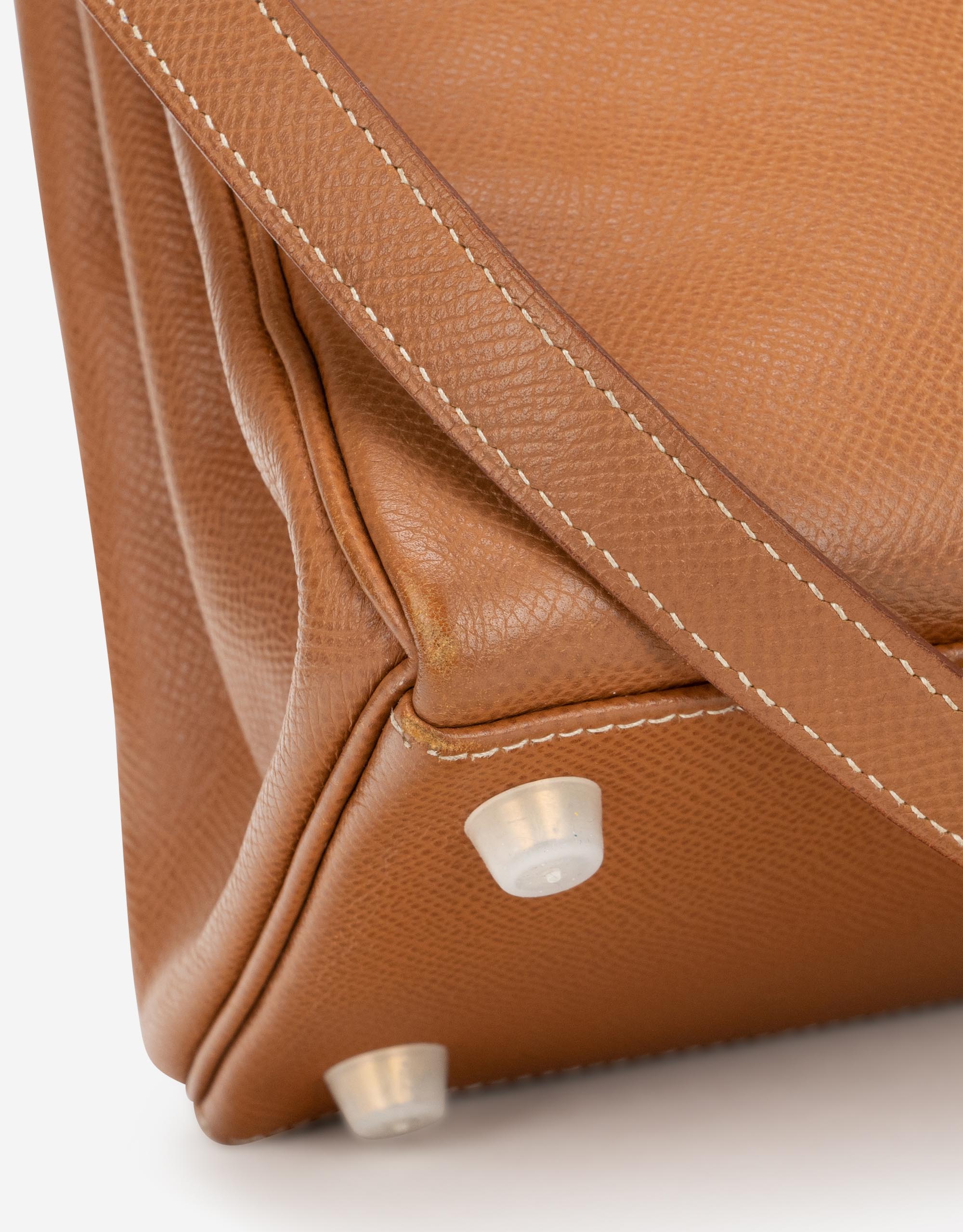 Hermès Vintage Kelly 28 Gold Natural Courchevel Sellier Gold Hardware –  Coco Approved Studio