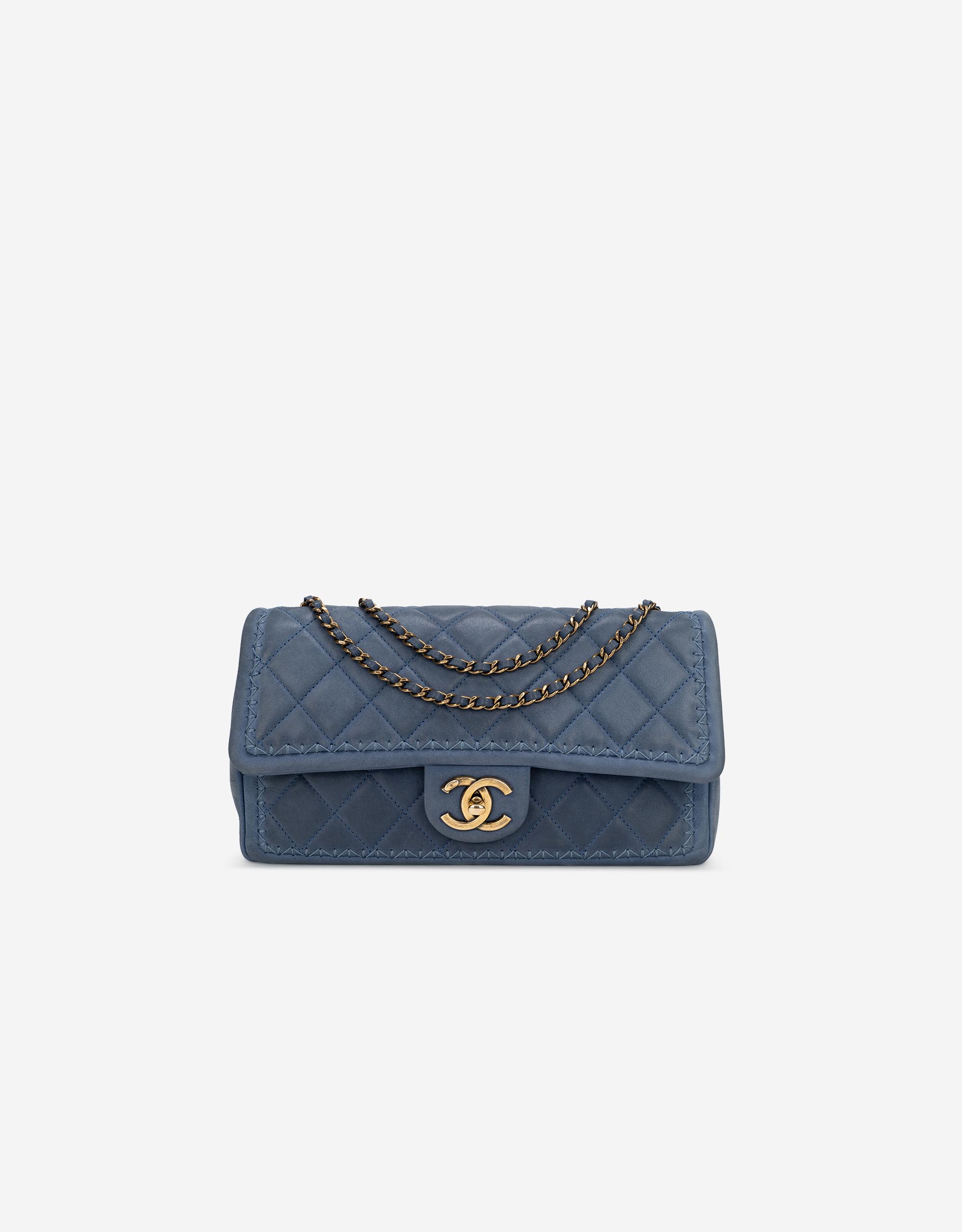 Chanel Timeless Medium Lamb Blue | SACLÀB