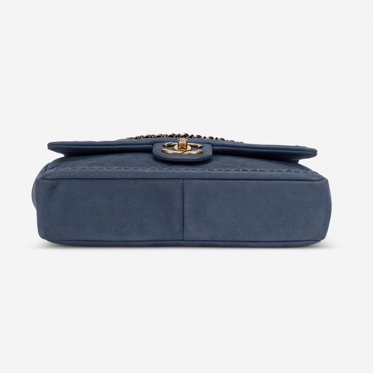 Chanel Timeless mittelgroße Tasche Lammleder Blau