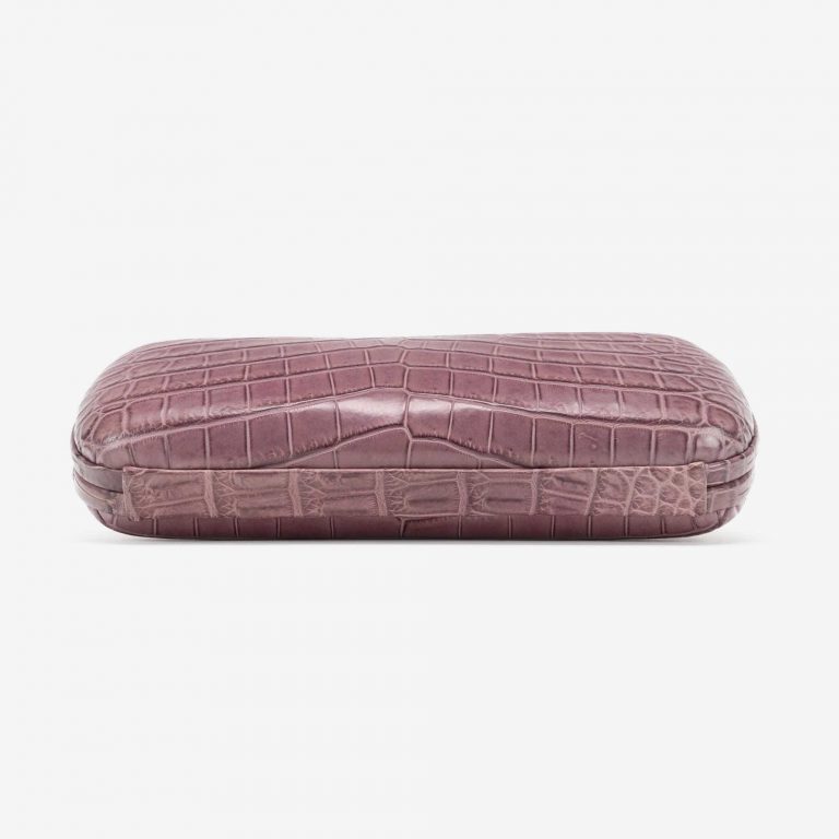 Bottega Veneta Stretch Knot Clutch Crocodile Violet