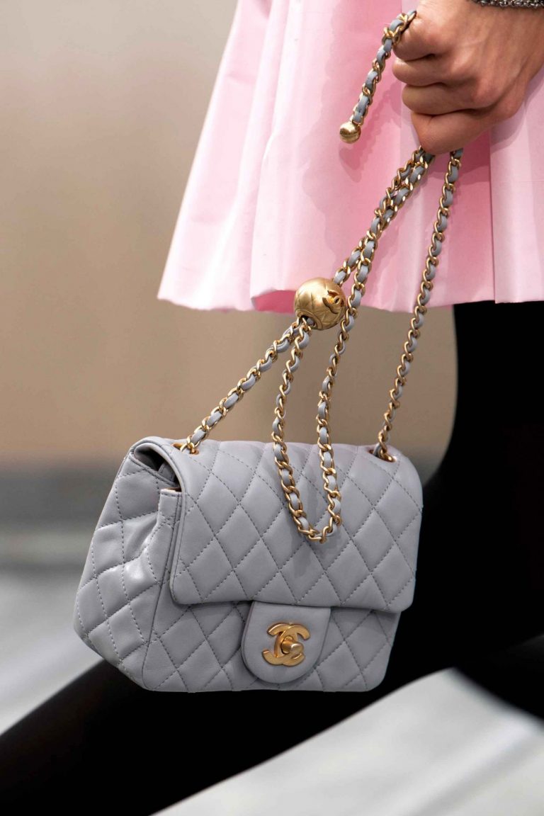 SACLÀB Chanel grey Flap Bag Runway S20 Imaxtree