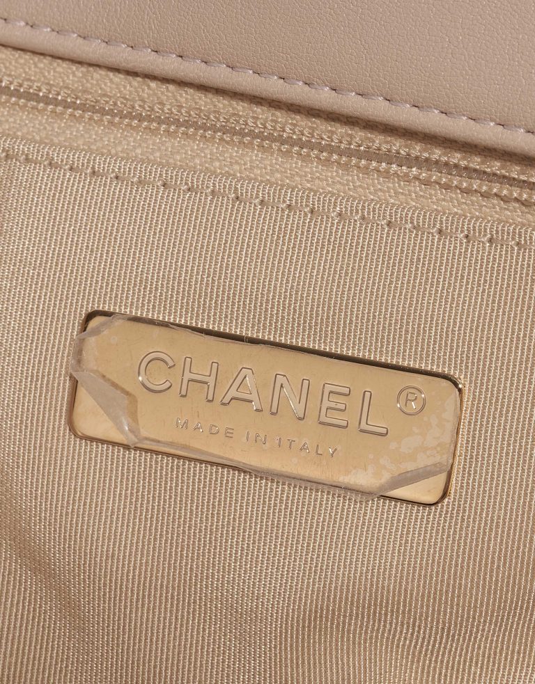 Chanel 19 Maxi Lamb Beige