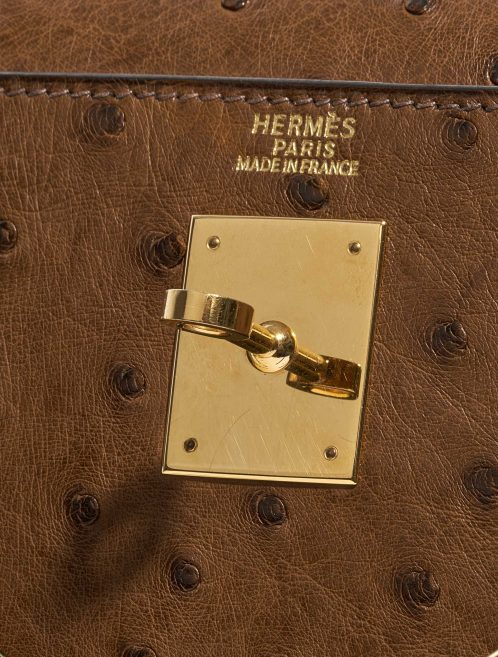 Pre-owned Hermès bag Kelly 32 Ostrich Marron / Vert Anis Brown, Green Logo | Sell your designer bag on Saclab.com
