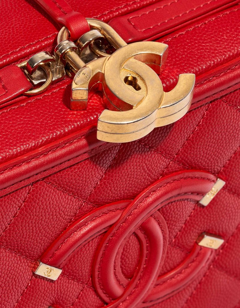 Chanel Vanity Case Red