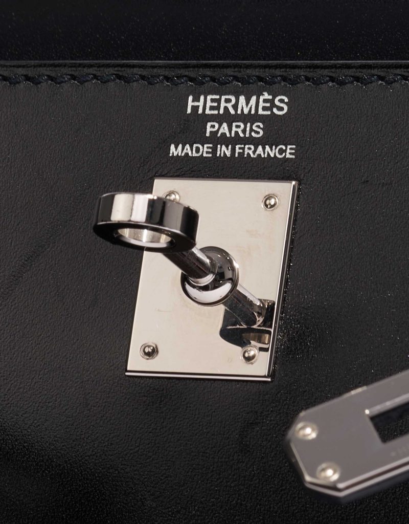 Hermès Kelly 25 Box Black | SACLÀB