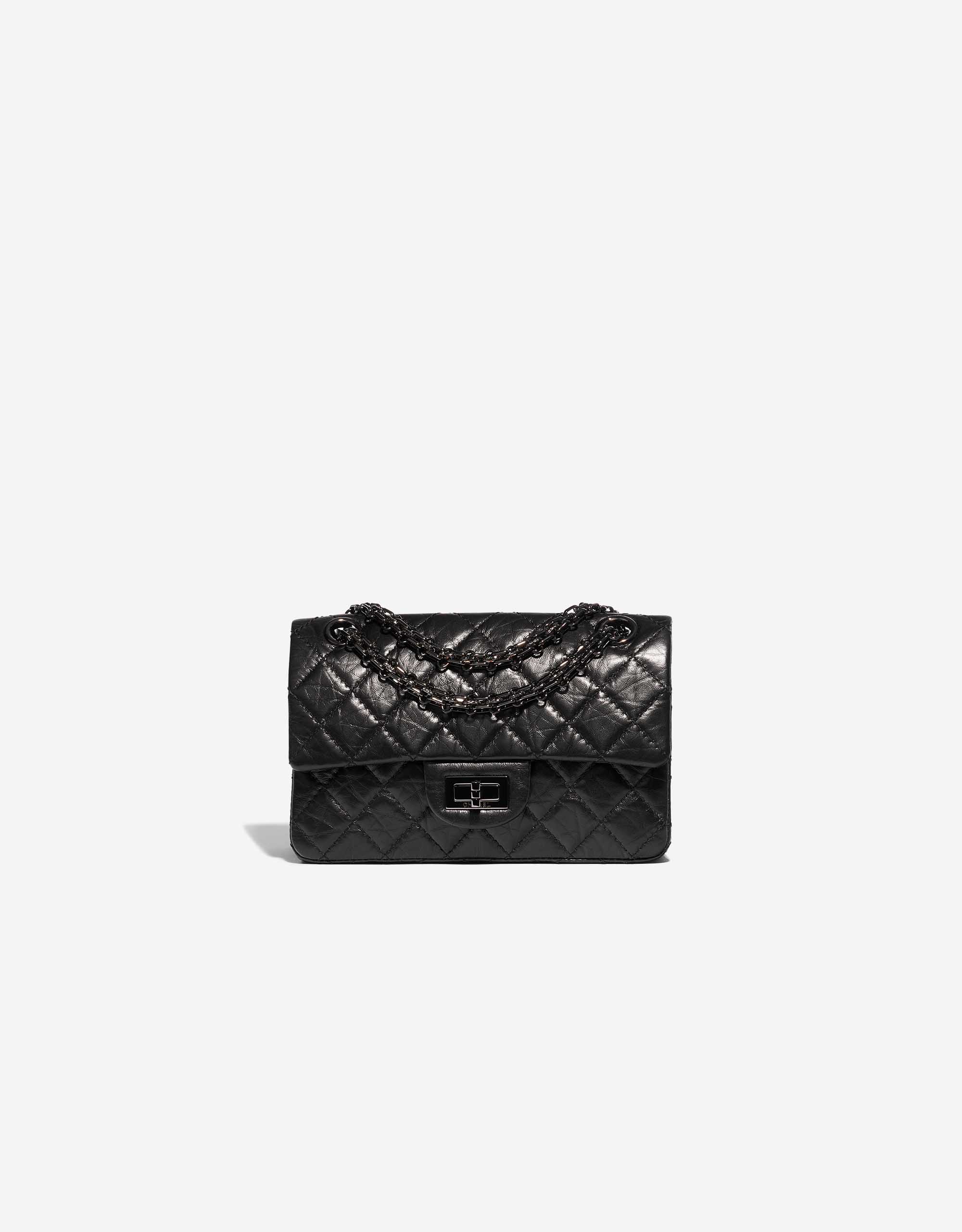 CHANEL 2.55 Reissue Black Aged Calfskin Double Flap Bag For Sale at 1stDibs
