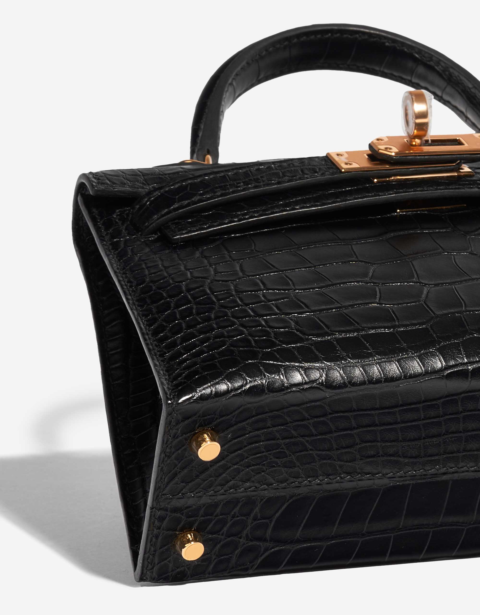 Pre-owned Hermès Tasche Kelly Mini Matte Alligator Schwarz Schwarz Detail | Verkaufen Sie Ihre Designer-Tasche auf Saclab.com
