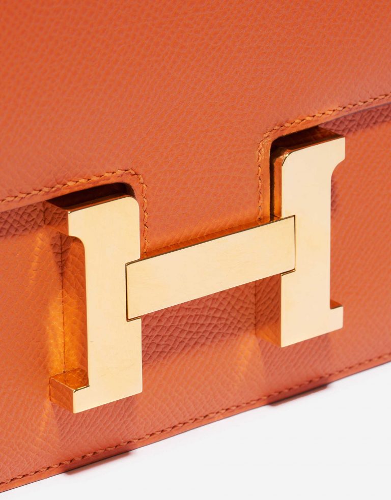 Pre-owned Hermès bag Constance 18 Epsom Feu Orange Closing System | Sell your designer bag on Saclab.com