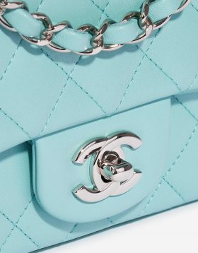 Facts about Chanel Classic Flap Bags – BIGBAGGIRL