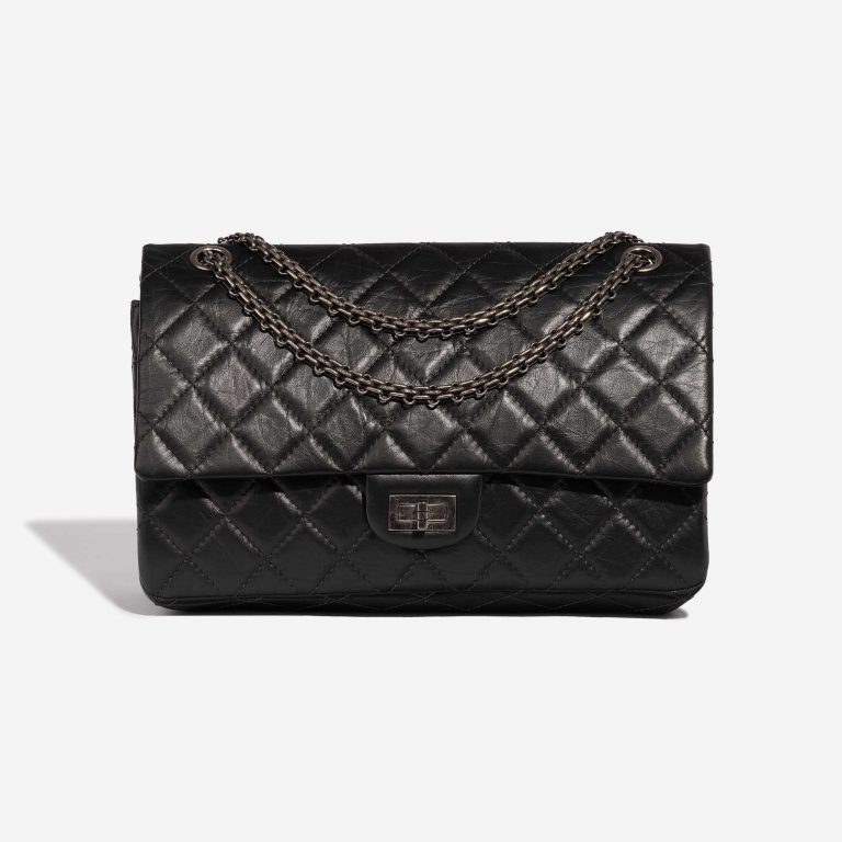 Pre-owned Chanel bag 2.55 Reissue 226 Calf Black Black Front | Sell your designer bag on Saclab.com