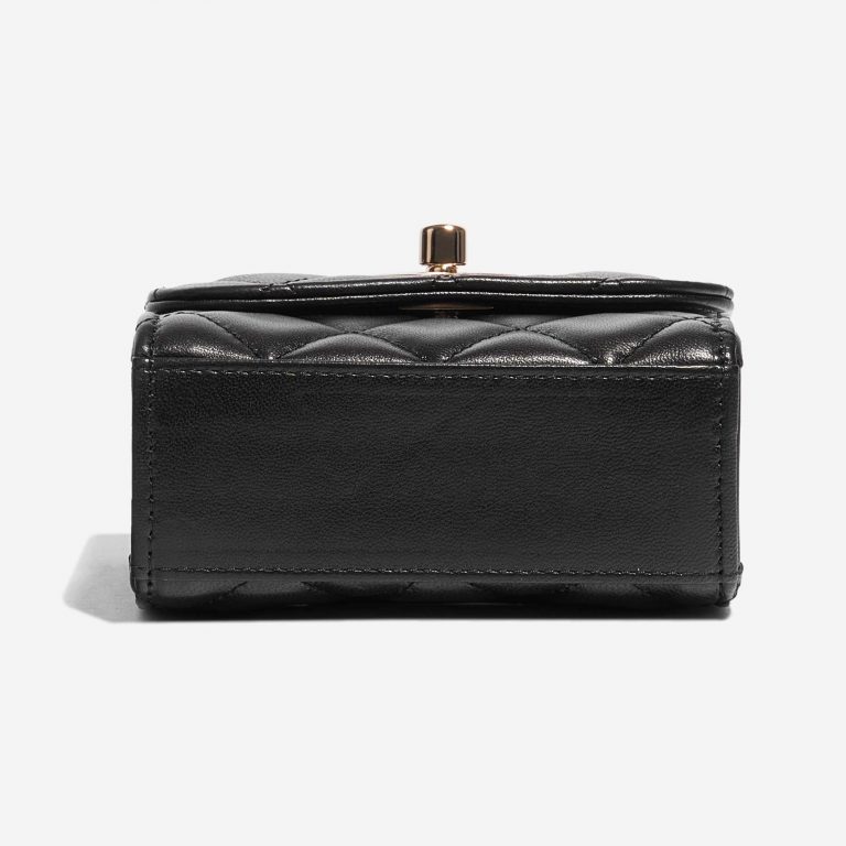 Pre-owned Chanel Tasche Clutch mit Kette Lammleder Schwarz Schwarzer Boden | Verkaufen Sie Ihre Designer-Tasche auf Saclab.com