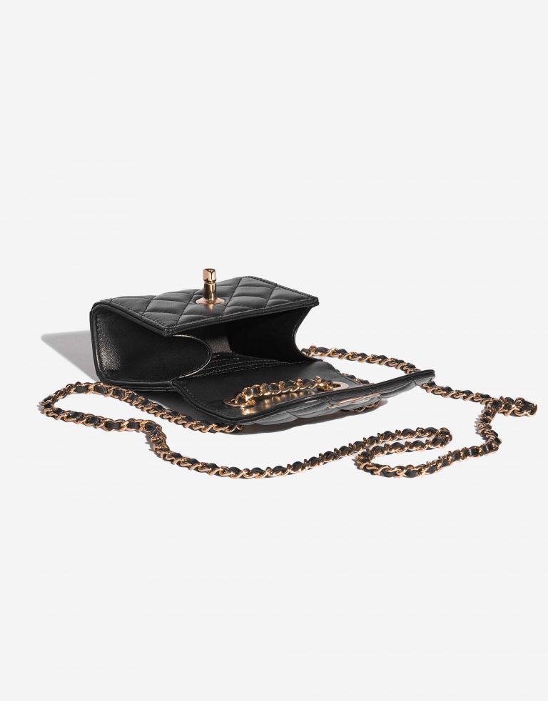 Pre-owned Chanel Tasche Clutch mit Kette Lammleder Schwarz Schwarz Innenseite | Verkaufen Sie Ihre Designer-Tasche auf Saclab.com