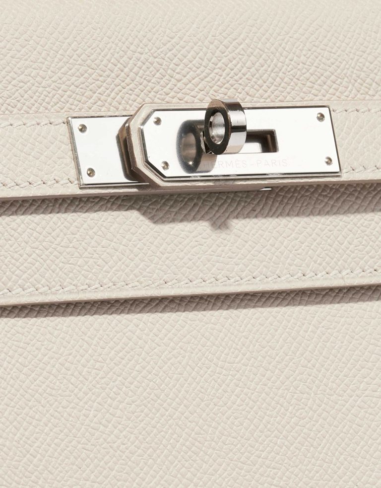 Pre-owned Hermès bag Kelly 35 Epsom Craie White Front | Sell your designer bag on Saclab.com