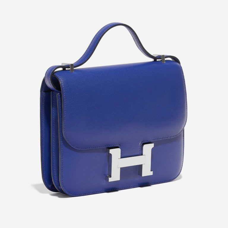 Pre-owned Hermès bag Constance 18 Swift Blue Electrique Blue Side Front | Sell your designer bag on Saclab.com