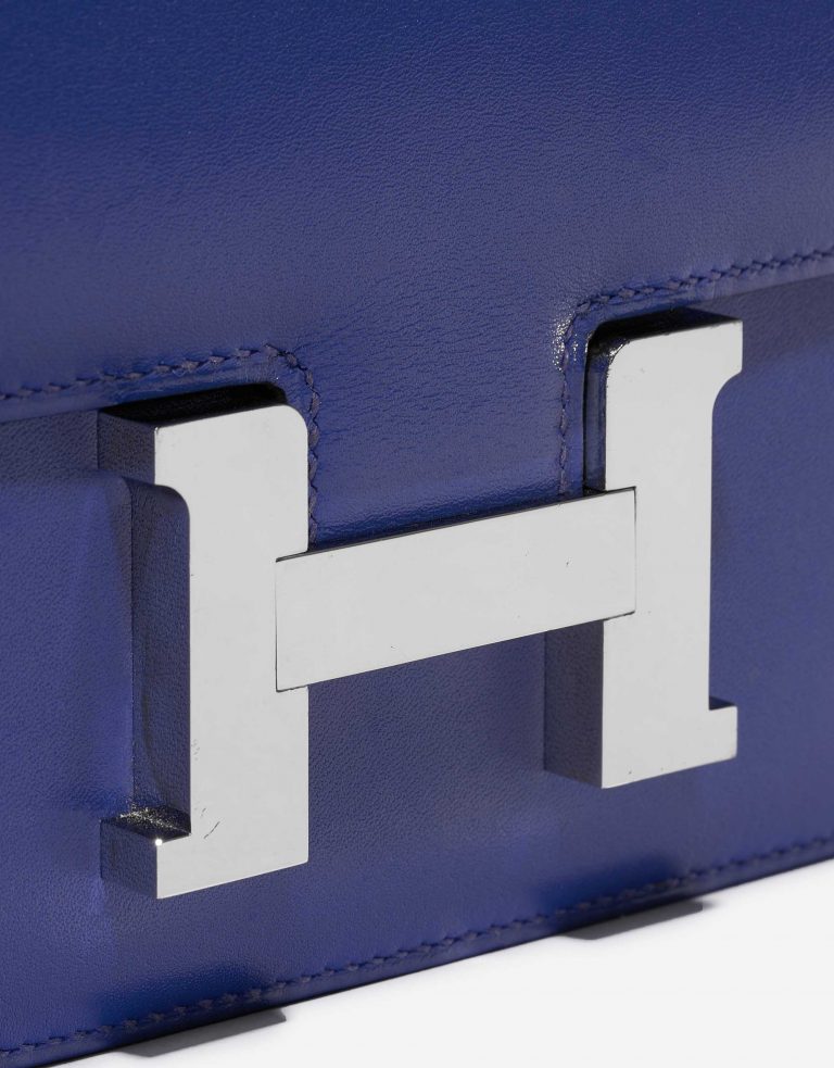 Pre-owned Hermès bag Constance 18 Swift Blue Electrique Blue Front | Sell your designer bag on Saclab.com