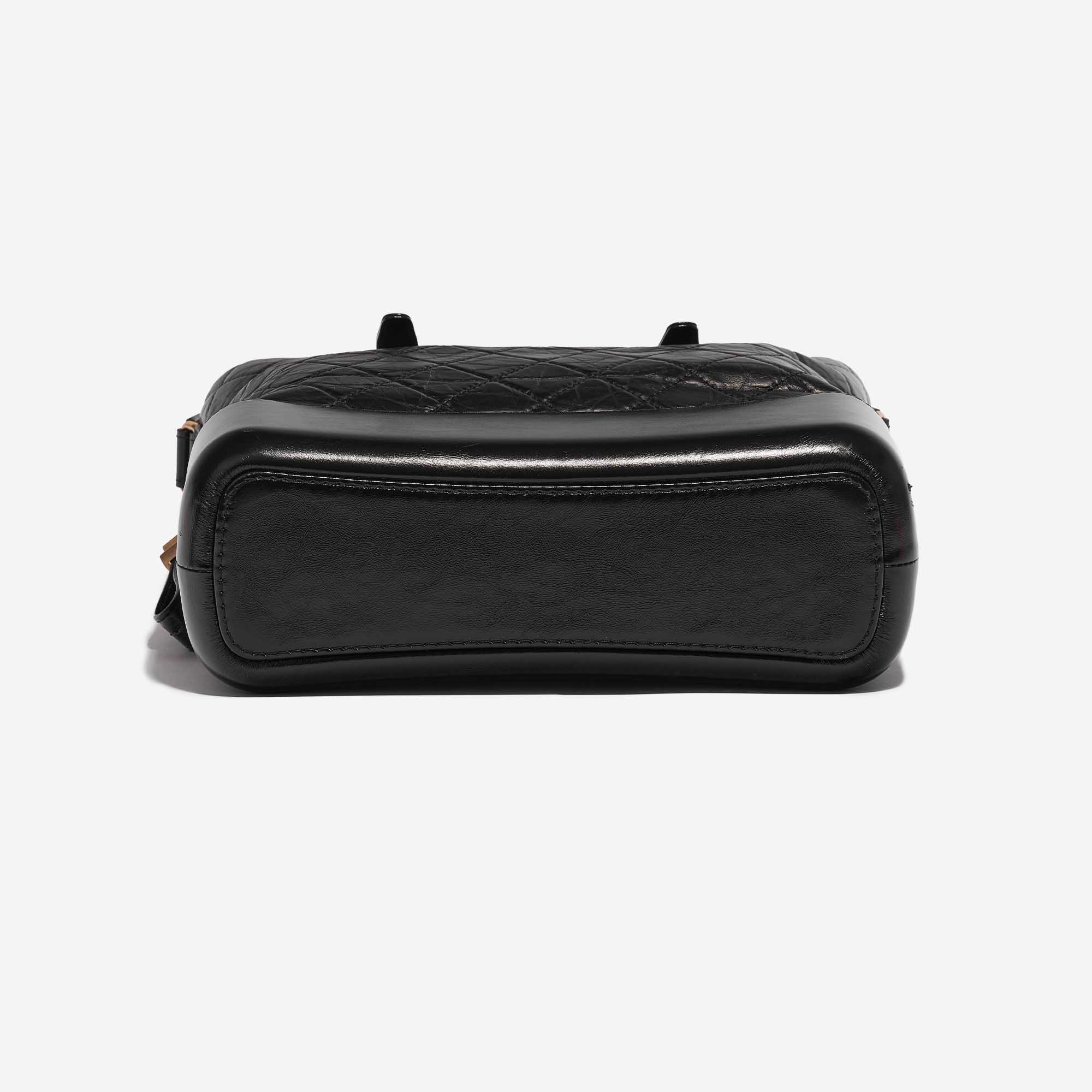 Pre-owned Chanel bag Gabrielle Medium Calf Black Black Bottom | Sell your designer bag on Saclab.com