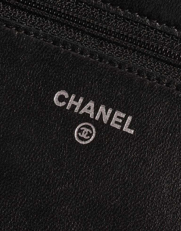 Pre-owned Chanel bag WOC Lamb Black Black Logo | Sell your designer bag on Saclab.com