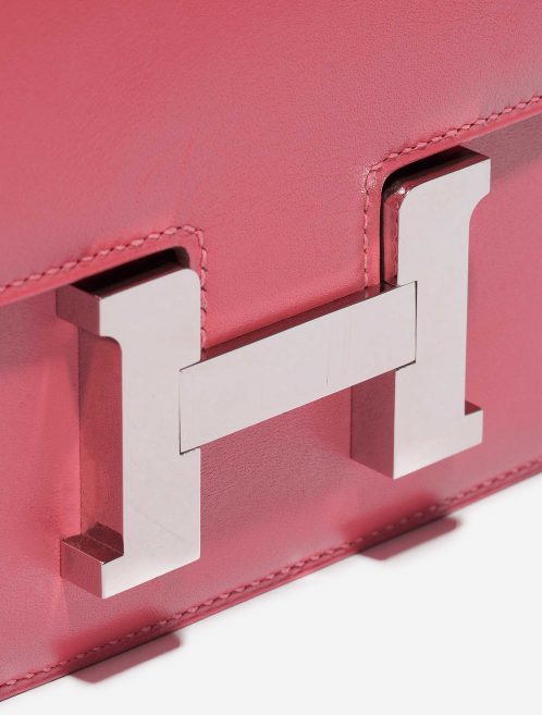 Gebrauchte Hermès Tasche Constance 18 Tadelakt Rose Lipstick Pink Verschluss-System | Verkaufen Sie Ihre Designer-Tasche auf Saclab.com