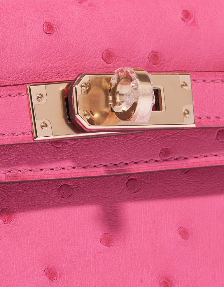 Pre-owned Hermès bag Kelly Mini HSS Ostrich Rose Fuchsia / Gold Pink Front | Sell your designer bag on Saclab.com