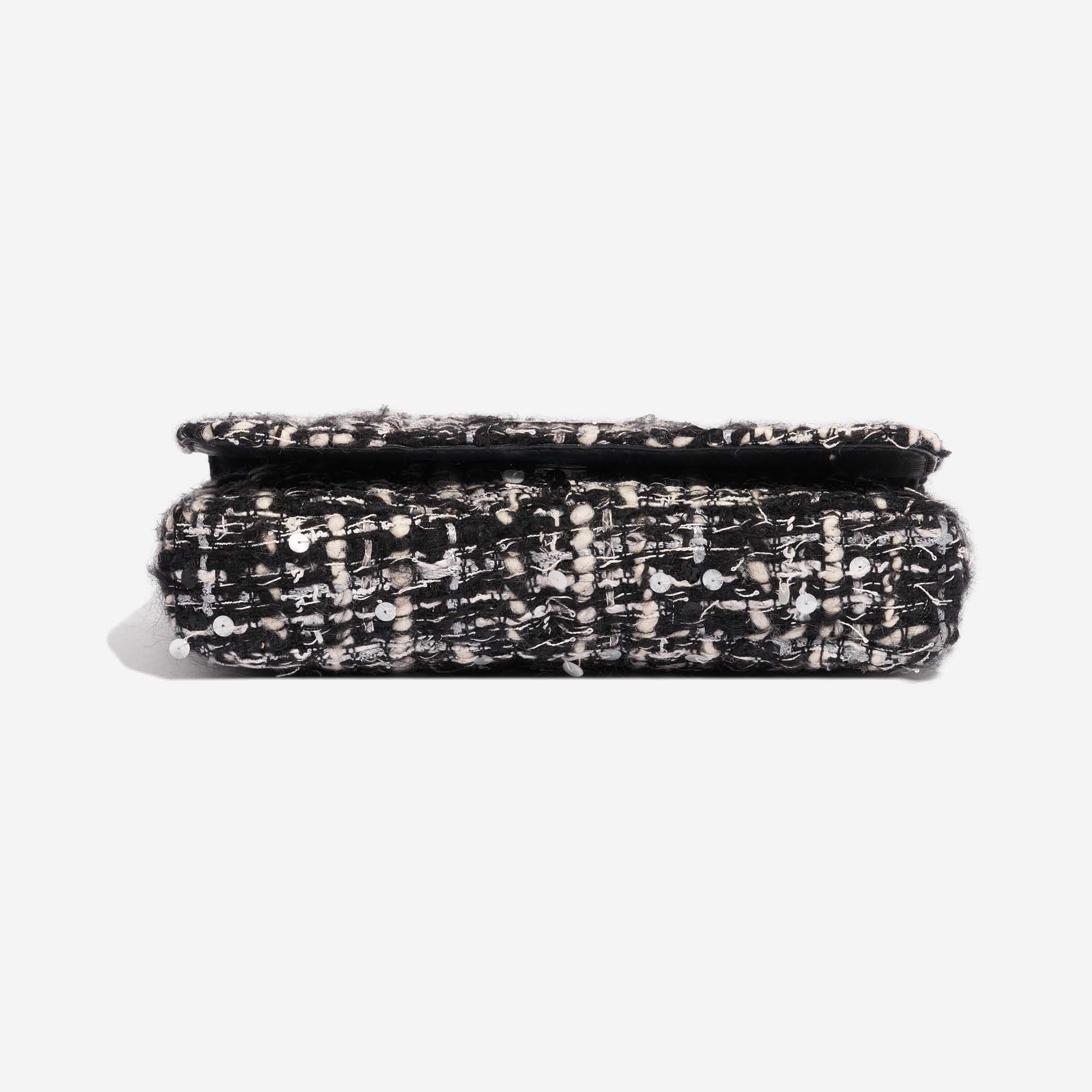 Chanel Vintage Flap Small Tweed Black / White | SACLÀB
